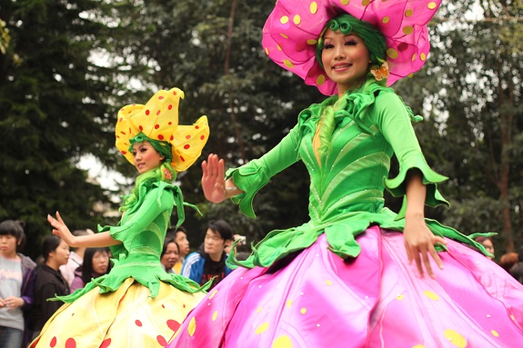 Flower Dresses Hong Kong Disneyland Parade